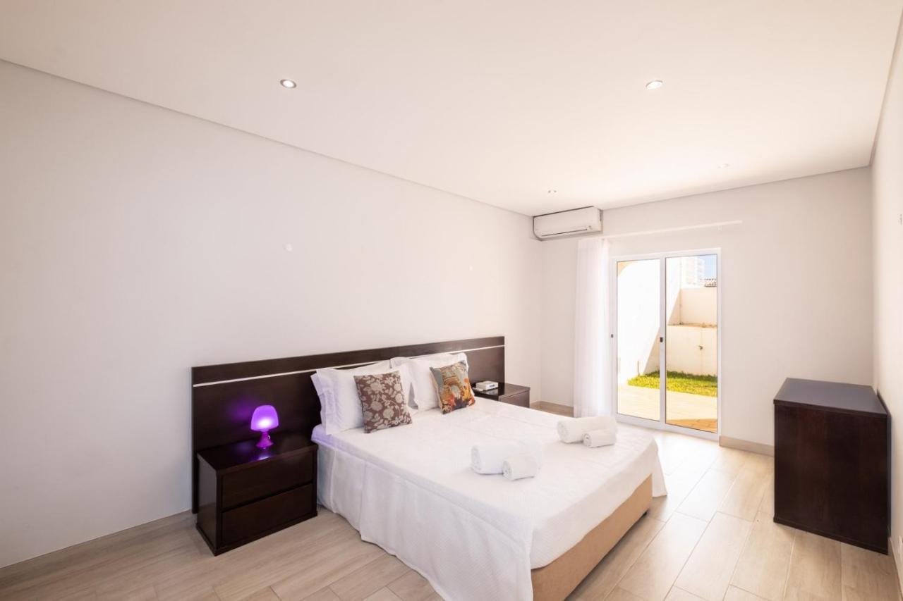 Villa Kevin By Atlantic Places Albufeira Luaran gambar