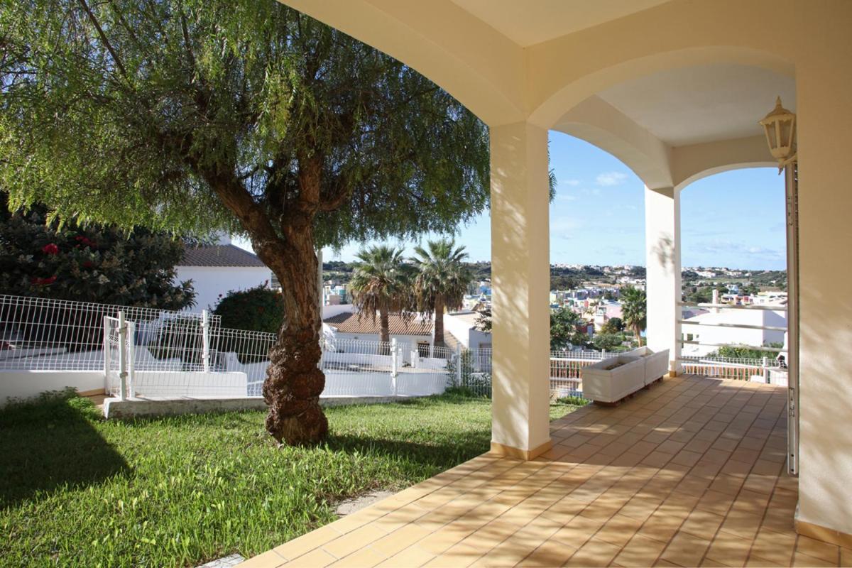 Villa Kevin By Atlantic Places Albufeira Luaran gambar