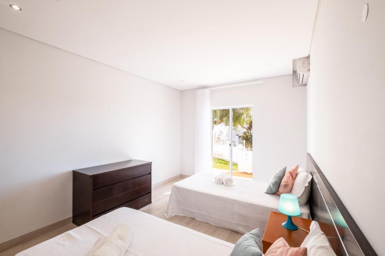 Villa Kevin By Atlantic Places Albufeira Luaran gambar